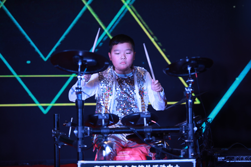 大禹漢光2018年“同心同行，共創(chuàng)未來”主題年會圓滿成功