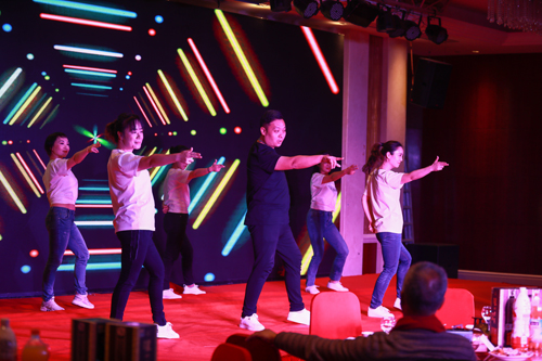 大禹漢光2018年“同心同行，共創(chuàng)未來”主題年會圓滿成功