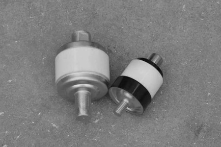 真空開(kāi)關(guān)管外絕緣被擊穿的原因有哪些？