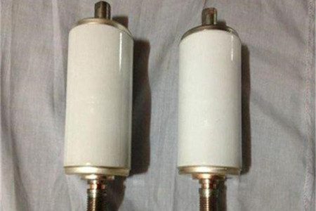 真空開關(guān)管安裝時(shí)必須注意哪幾點(diǎn)？